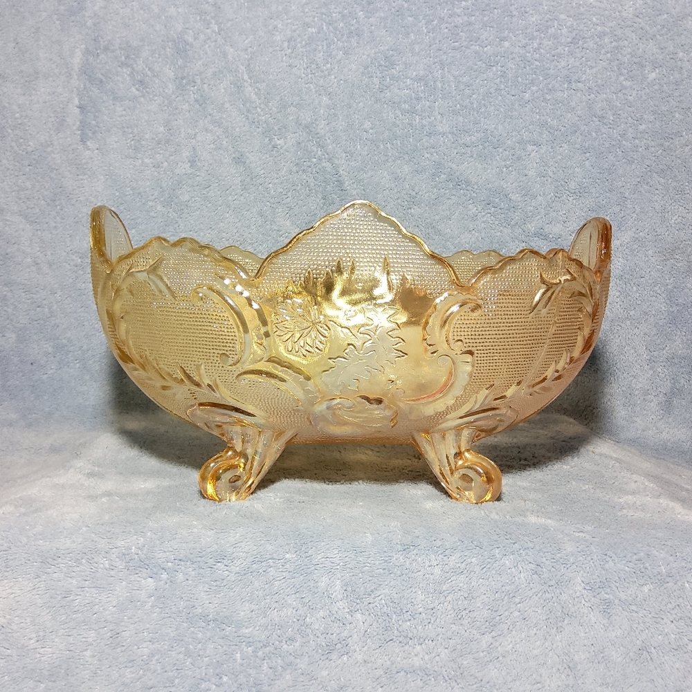 Vintage Jeannette Marigold Carnival Glass Lombardi Pattern Footed Fruit Bowl - Picture 3 of 8